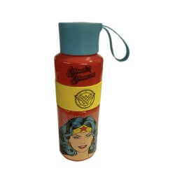 Wonder Woman Drinks Bottle