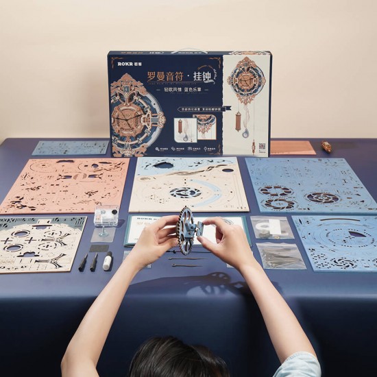 Romantic notes - wall clock