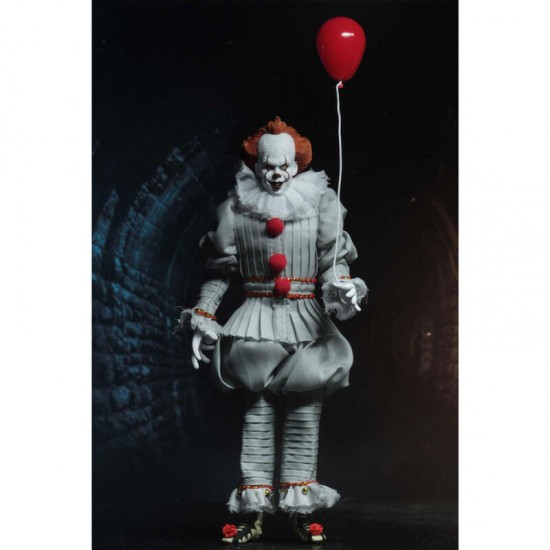 It 2017 Pennywise clothed articulated figure 20cm