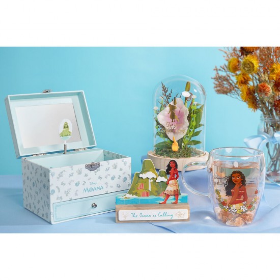 Disney Princess Vaiana Moana florals in a clonche with neon light