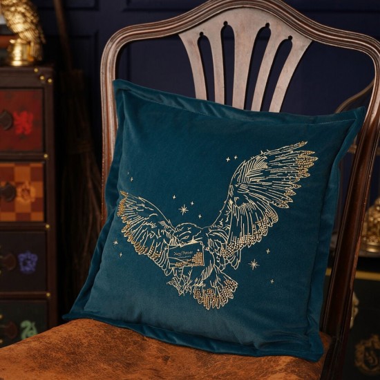 Harry Potter Hedwig velvet cushion
