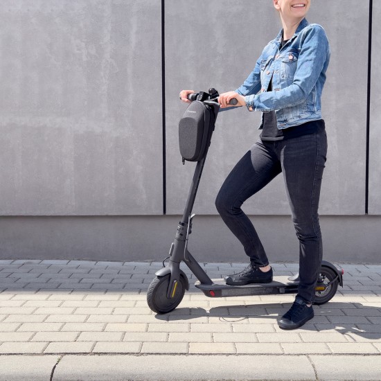 Wozinsky Waterproof Scooter Handlebar Bag 4L Black (WSB1BK)