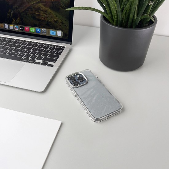 Glitter Case for iPhone 16 - transparent with glitter