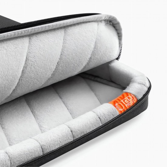 Tech-Protect Defender Bag for 17