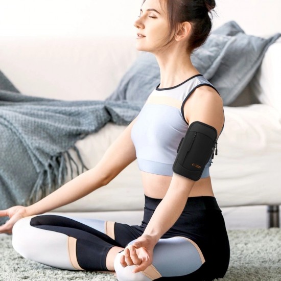 Tech-Protect M6 Universal Sport Armband - Black and Orange