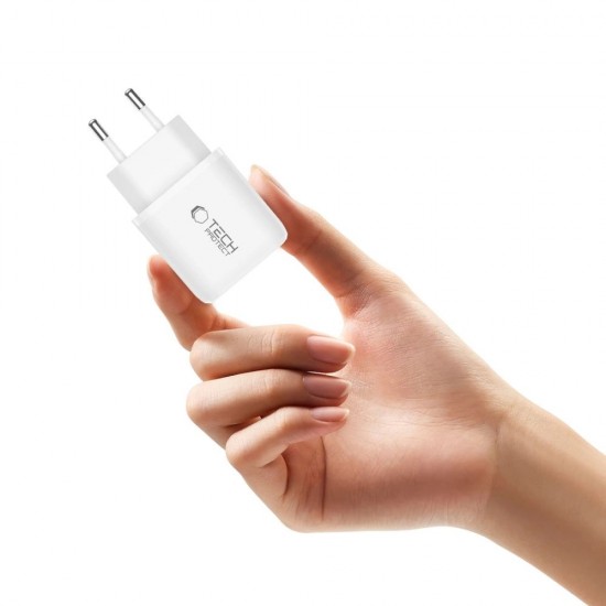 Tech-Protect NCA30 PD 30W QC3.0 USB-A / USB-C Wall Charger + USB-C / Lightning Cable 100cm - White
