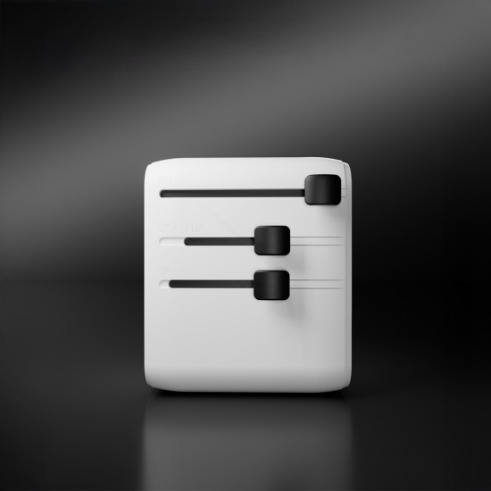 SBS Travel Adapter 2xUSB-C 1xUSB-A Universal - White