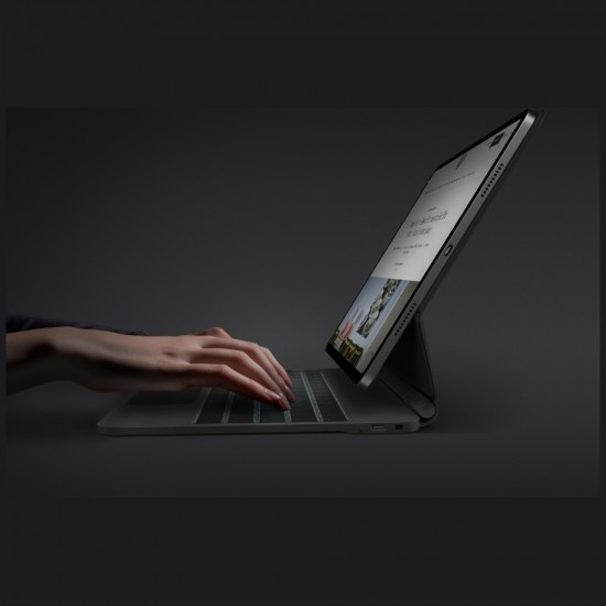 Uniq Venno Pro Magnetic Smart Case with Keyboard for iPad Pro 11