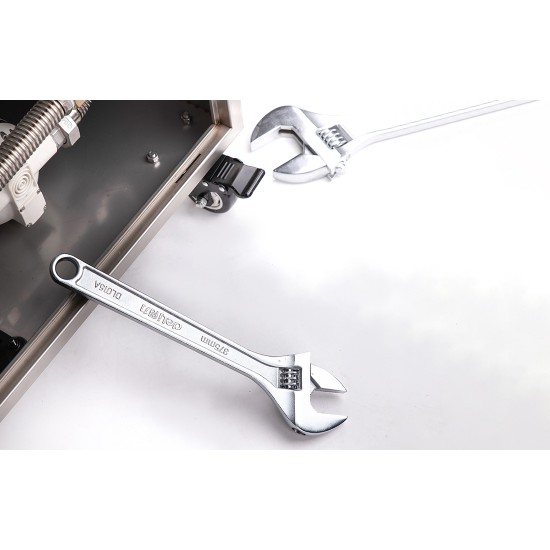 Adjustable Spanner 15