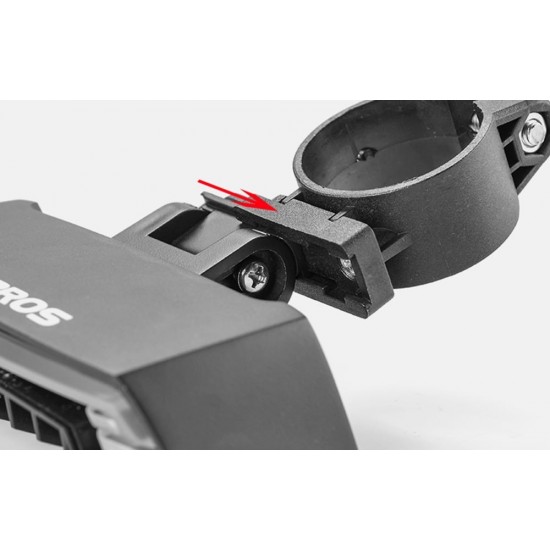 Rockbros LKWD-R1 Έξυπνος οπίσθιος φακός λέιζερ