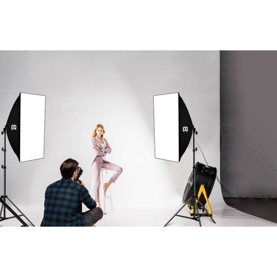 Puluz Σετ Στούντιο Φωτογράφισης PU5071EU, Softbox LED 50x70cm, Τρίποδο, Λάμπες LED x4